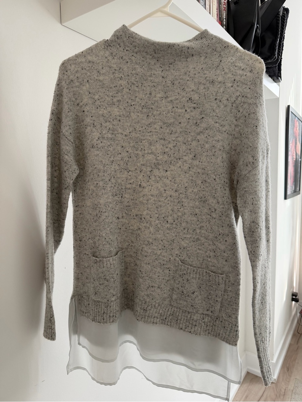 Camber & Grace Women's Gray Speckled Knit Sweater - XS